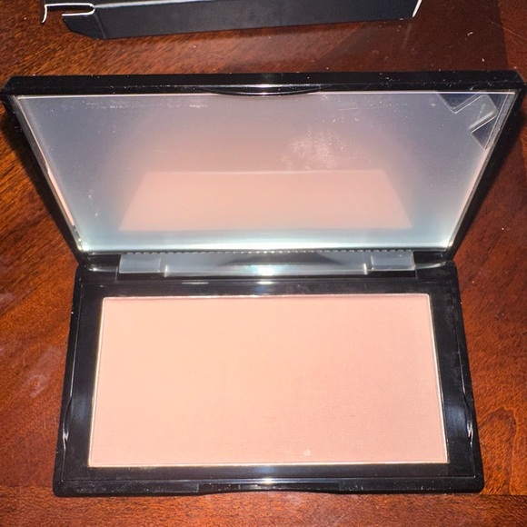 New JX (Just Ximena) The Bronzer - Luna Bright, 0.299 oz - Picture 3 of 3